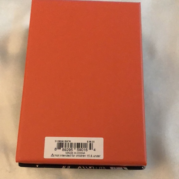 Betsey Johnson Ghost, Vampire Lips & Boo Mismatch Drop Earrings NIB - Picture 14 of 14